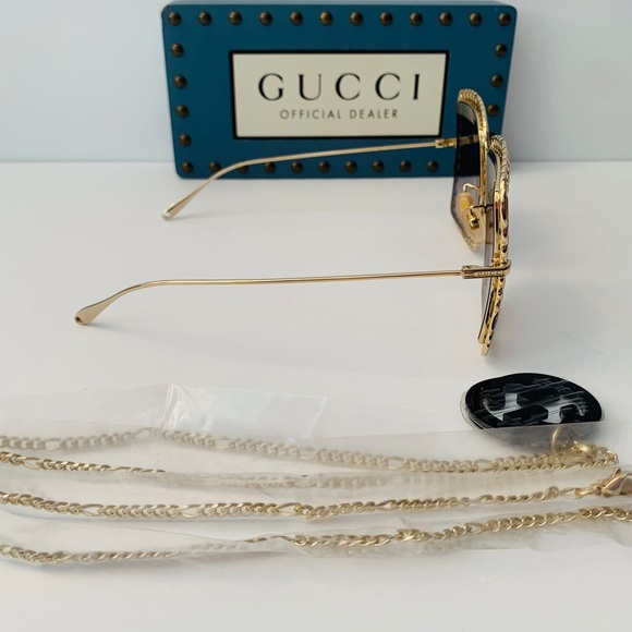 💯- New Authentic Gucci's GG1033S Oversized sunglasses - Picture 9 of 13